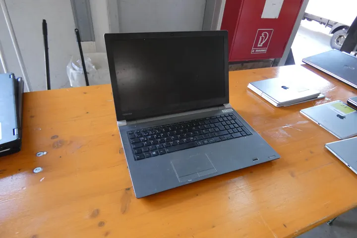 Toshiba - TECRA - Pro Windows Modell: Tecra A50-C-1W2